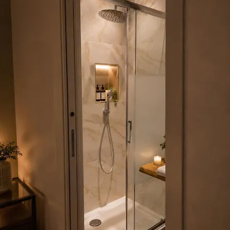 Casa de hóspedes Tamb&b 3 Deluxe Double With Private Bathroom